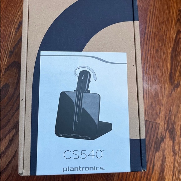 Poly CS540 Wireless DECT Headset - Picture 5 of 6